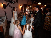/album/svatebni-mejdan-restaurace-na-statku-16-7-2016-hradec-kralove/dscn2474-800x600-jpg/